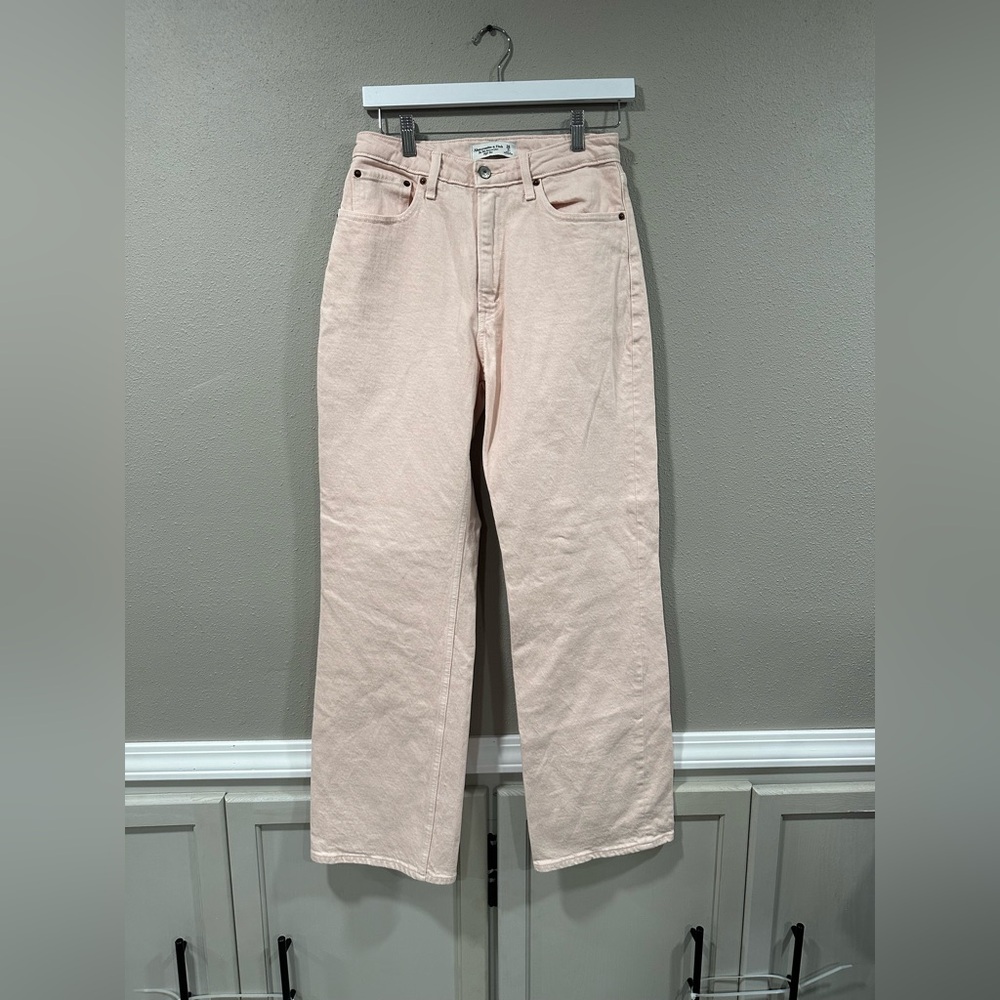 Abercrombie 90’s Relaxed Straight Jean Light Pink - Picture 7 of 12